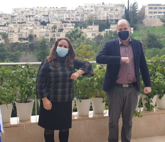 הבית היהודי: איתי גרנק פרש מההתמודדות. ניר אורבך וחגית משה ראש בראש