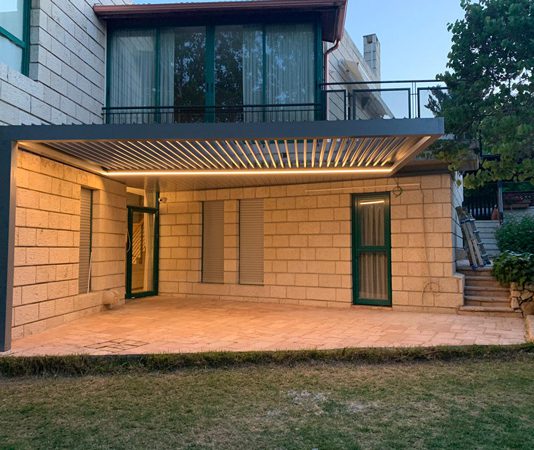 פרגולות אלומיניום חשמליות