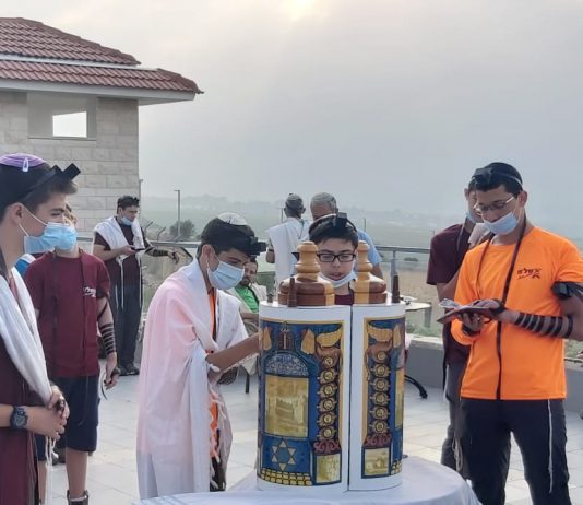 ישיבה תיכונית