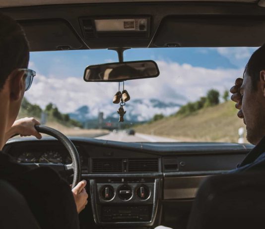 השכרת רכבים