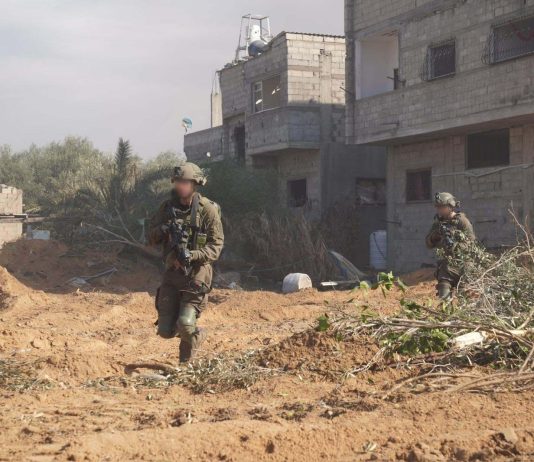 צפו בתיעוד: חוליית מחבלים יורה על כוחותינו – ומחוסלת מהאוויר