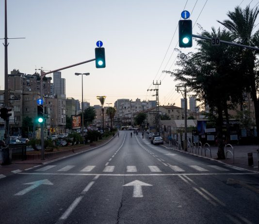 תפילה לאחדות לפני "כל נדרי", הקפה "שקטה" וקידושים מצומצמים – אלו ההמלצות של הרבנים לתקופת החגים