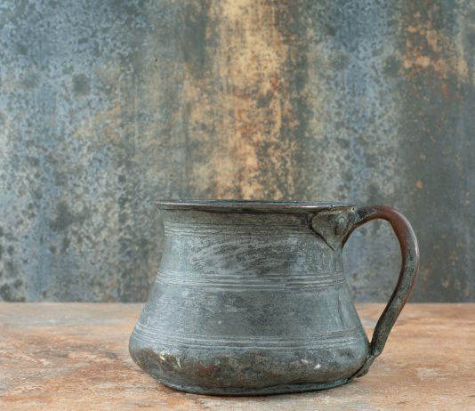 הקסם והמסורת של נטלה לנטילת ידיים – פריט חובה לבית יהודי