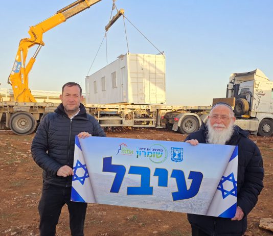 רב השומרון הרב אליקים לבנון ויוסי דגן