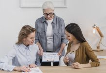שילוב מנצח: כך בונים קריירה שנייה ומכניסה בלי לוותר על הזמן עם המשפחה